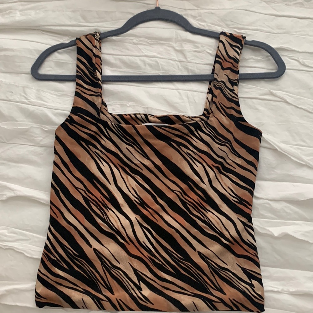 Nordstrom (Leith brand) animal print tank top